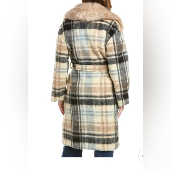 Plaid coat with faux fur - Picture 2 of 7